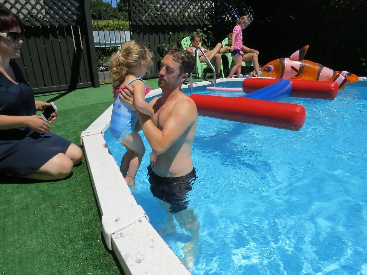 Christchurch Kiwi Holiday Park & Motels ile iletişim