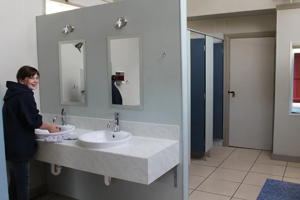 Christchurch Kiwi Holiday Park & Motels